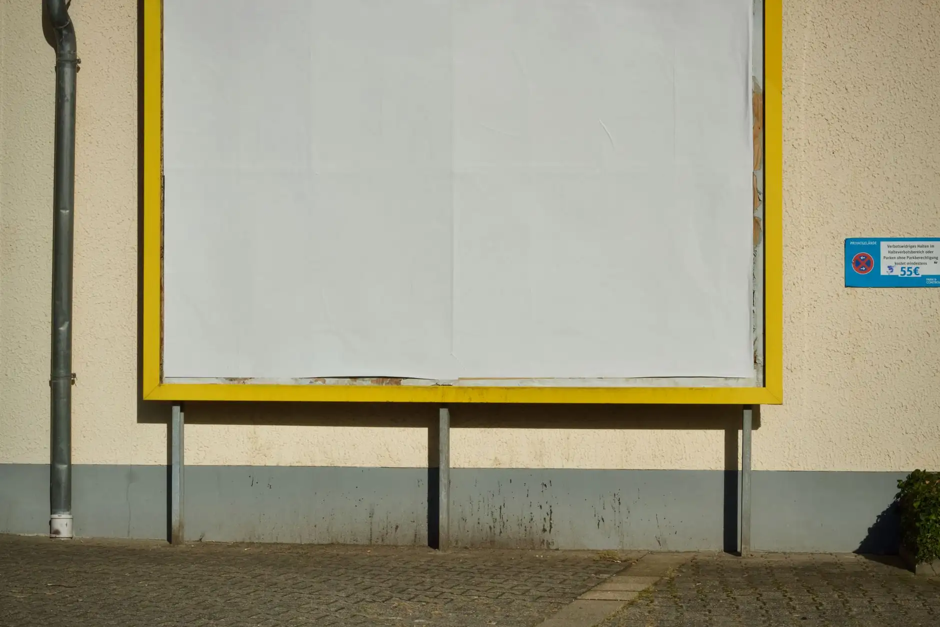 2024年手机支架行业趋势：磁吸支架与自拍杆应用场景拓展